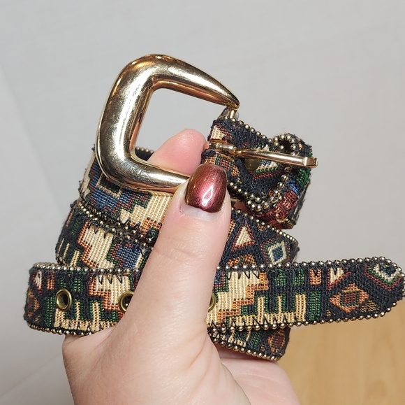 Aztec Western Canvas Bonded Leather Studded Belt Women’s‎ Size M/L